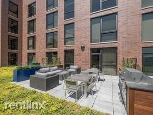 Building Photo - 2 br, 2 bath  - 833 N Milwaukee Ave