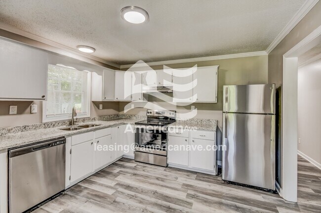 Foto del edificio - 632 83rd Pl S