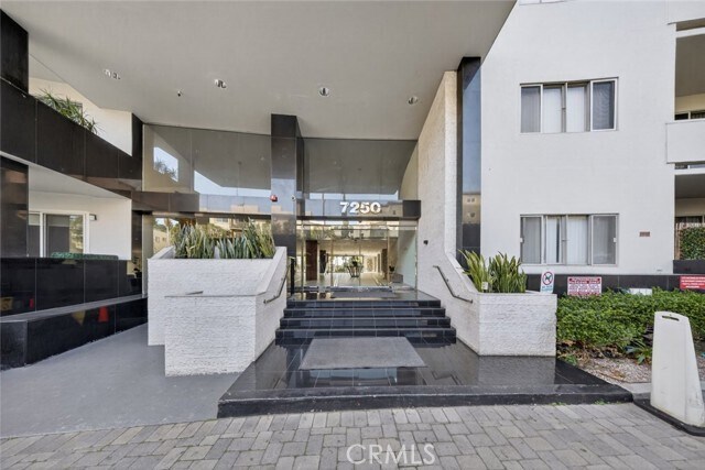 Foto del edificio - 7250 Franklin Ave