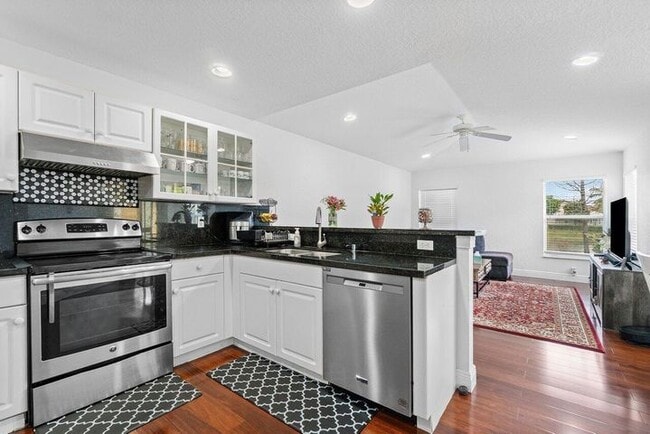 Building Photo - 139 Citrus Park Cir