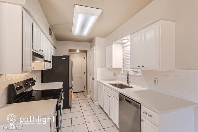 Foto del edificio - 3 br, 2 bath House - 4300 N Lordsburg Ct UNIT