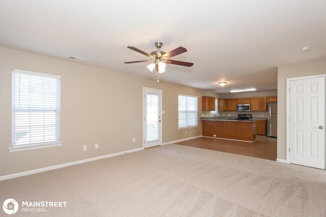Foto del edificio - 11241 Anna Rose Rd