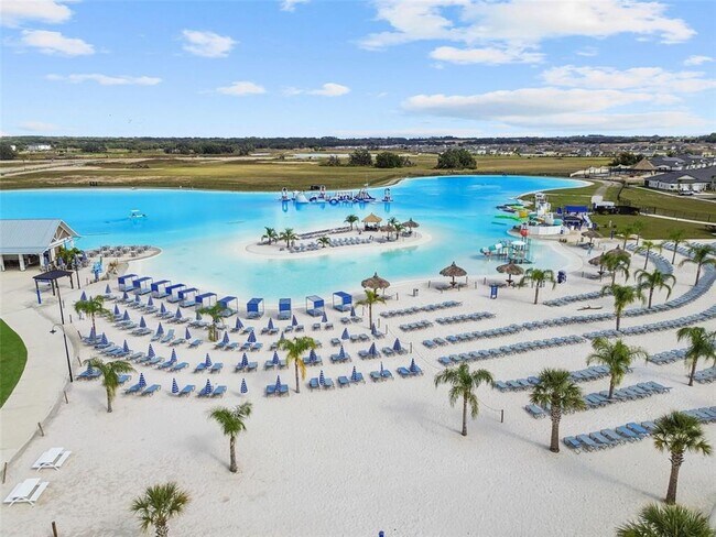 Foto del edificio - 31942 Folk Top St