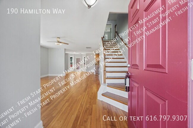 Building Photo - 190 Hamilton Way