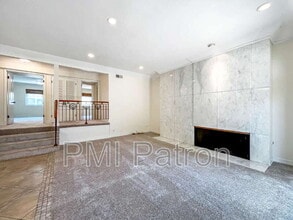 Building Photo - 926 Palo Verde Ave