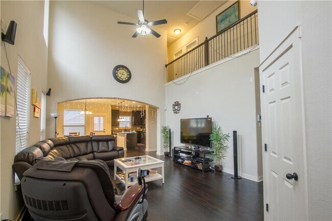 Building Photo - 16309 McAloon Way