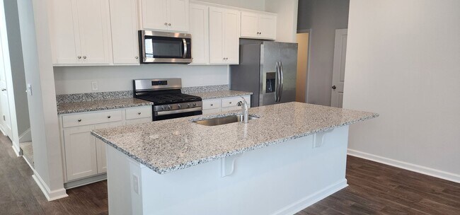 Foto del edificio - 932 Woodside Creek Ln
