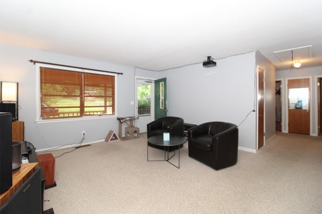 Photo - 1616 W Wedington Dr (Fayetteville, AR) House
