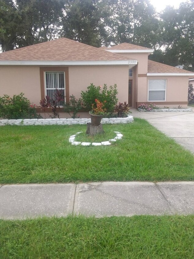 Primary Photo - Single Family 3 bedroom, 2 bathroom home in Kissimmee