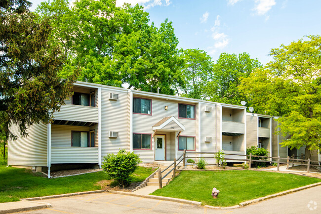 Building Photo - Nature Valley Apartments