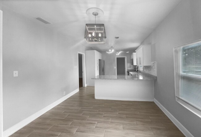 Foto del edificio - 2812 Tom Brewer Ln