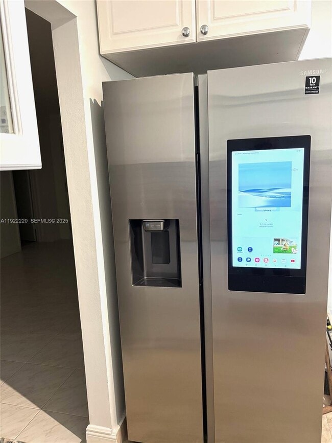 Building Photo - 16508 NE 26th Ave