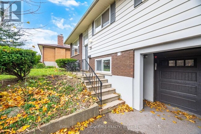 Building Photo - 406 Tamarack Dr