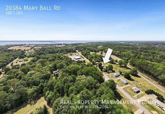 Foto del edificio - 20384 Mary Ball Rd