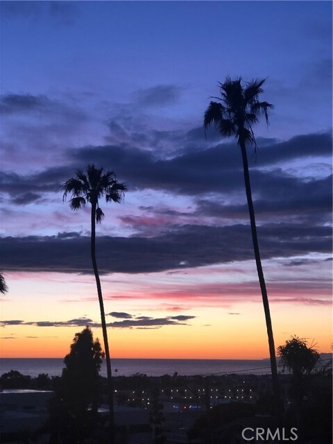 Building Photo - 960 1st St