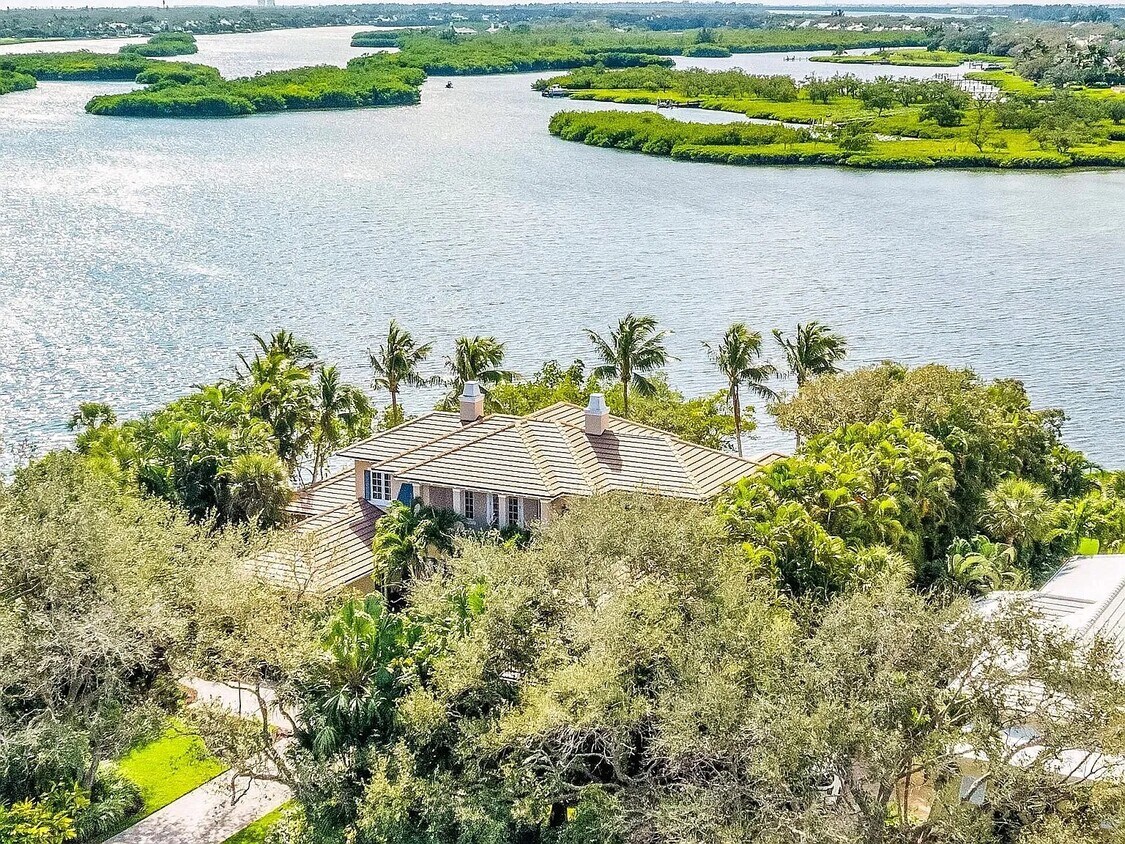 Foto principal - 120 Estuary Cir