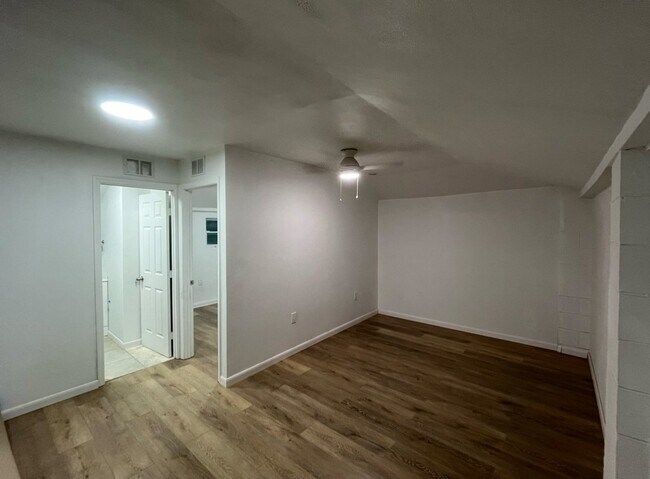 Foto del edificio - 875 S Lake Shore Way