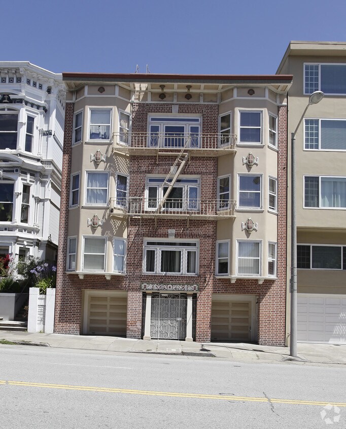 Building Photo - 1966 California St