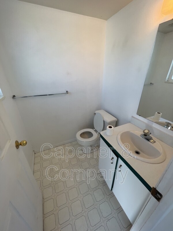 Building Photo - 97 E 1400 S