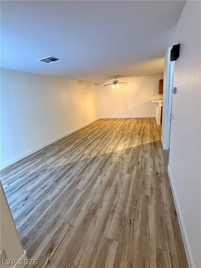 Building Photo - 3677 Renovah St