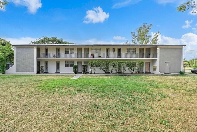 Foto del edificio - 14950 N Miami Ave