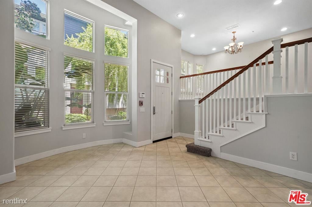 18 Apartments for Rent in Playa Vista, CA Westside Rentals