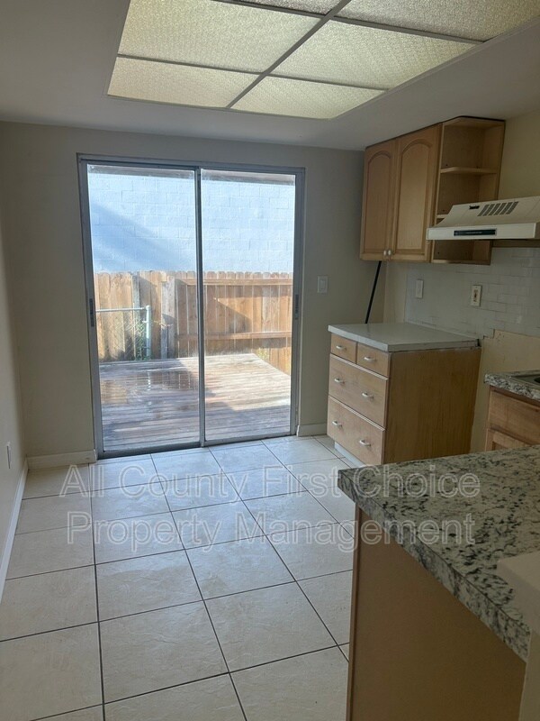 Foto del edificio - 7061 58th St N