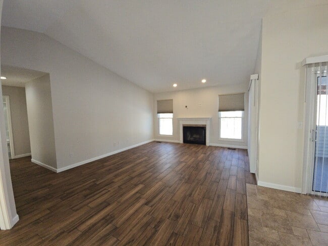 Photo - 4 Edam Ct Apartment