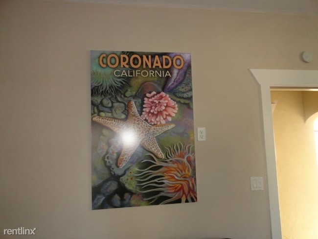Foto del edificio - 1 br, 1 bath Apartment - 1036 B Street