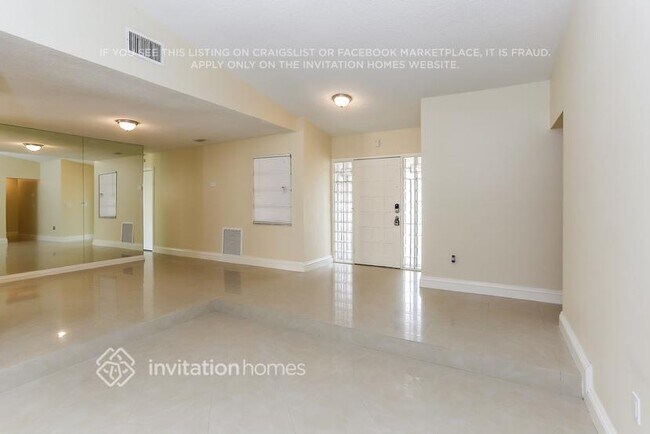 Foto del edificio - 505 NW 136th Ct