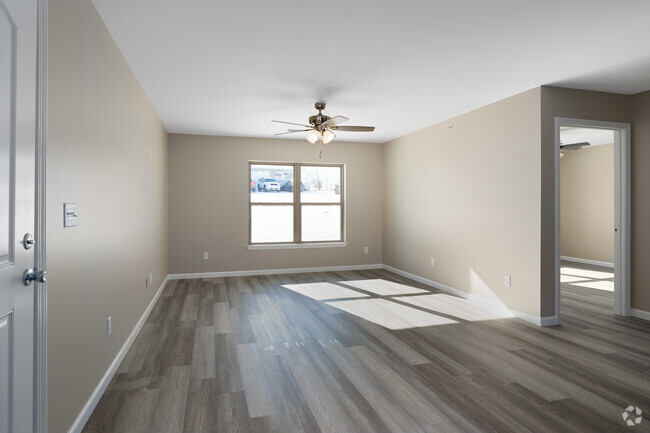 1BR, 1BA - 768SF - Living Room - Autumn Leaf Apartment Homes