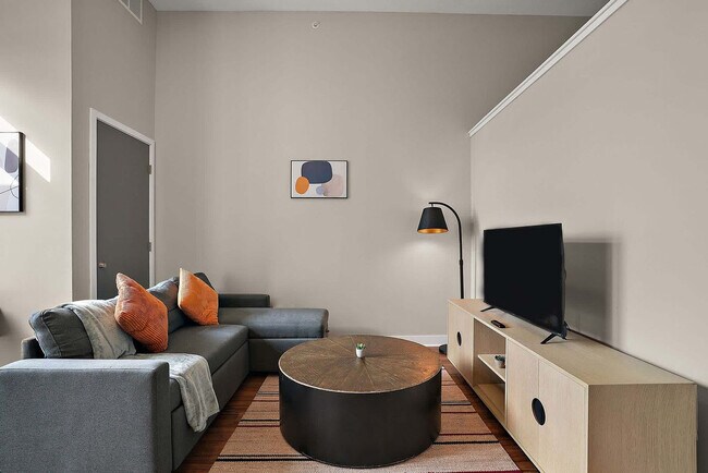 Building Photo - 1410 Nicollet Ave