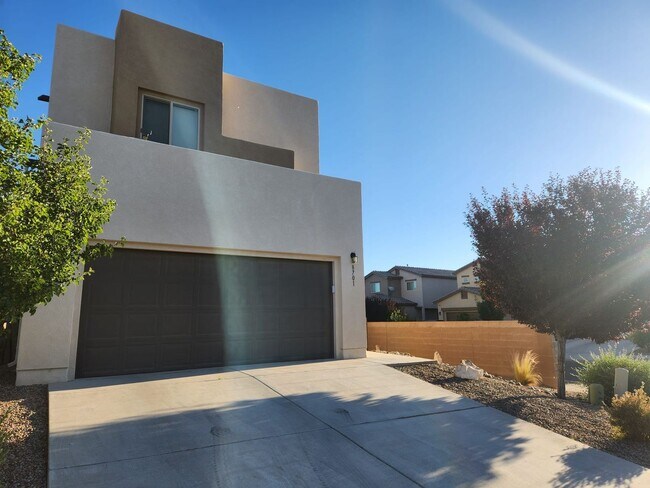 Foto del edificio - Amazing 3 bedroom on Westside! Coors/Ladera. Close to Petroglyphs, I-40.
