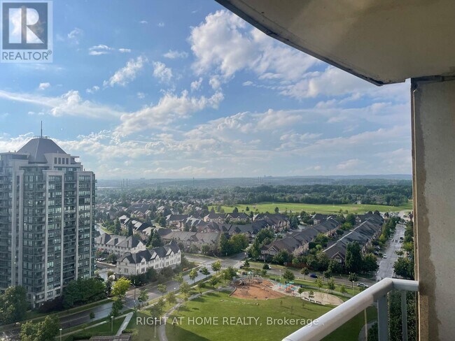 Photo du bâtiment - 7 N Park Rd