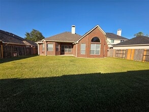 Building Photo - 6169 Mitchell Ct