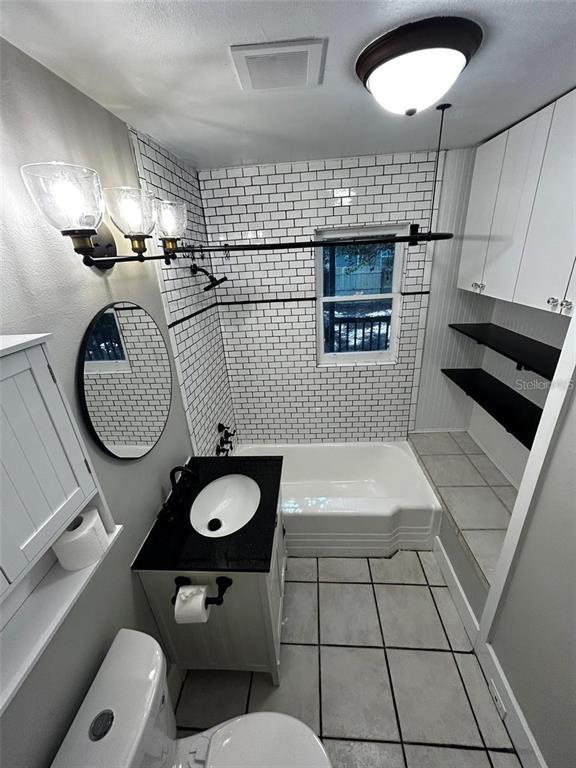 Foto del edificio - 4303 N 10th St