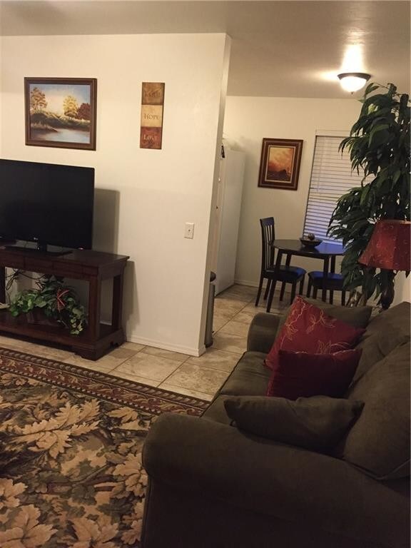 Foto del edificio - 1307 N 7th St