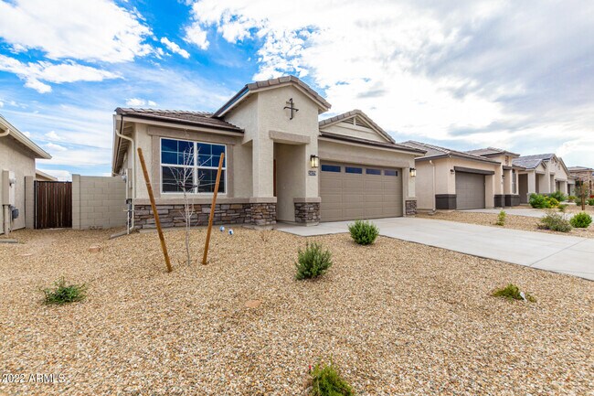 Foto del edificio - 24179 W Ripple Rd