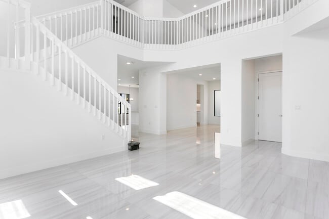 Building Photo - 8107 Crystal Downs Ave