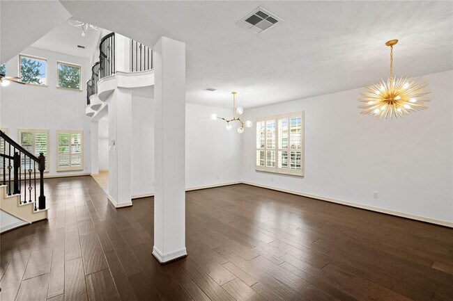 Foto del edificio - 142 Hearthshire Cir