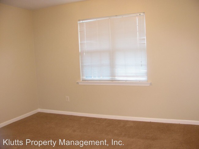Foto del edificio - 9909 Campus Walk Ln