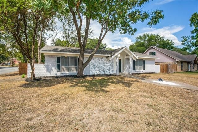 Building Photo - 641 Cove Hollow Dr
