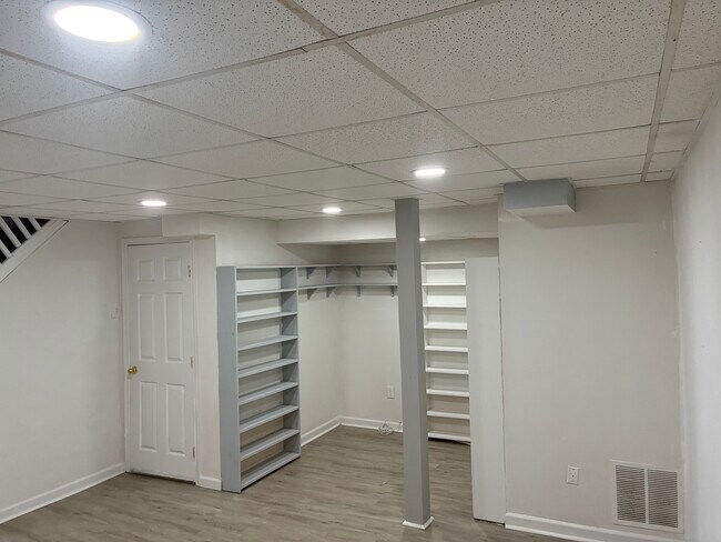 Foto del edificio - 623 Saint Georges Station Rd