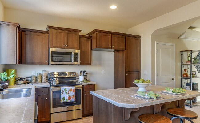 Foto del edificio - 15935 NW French Ln