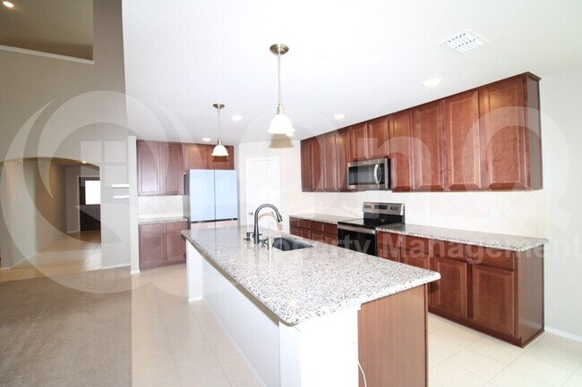 Foto del edificio - 6353 Bollard Dr