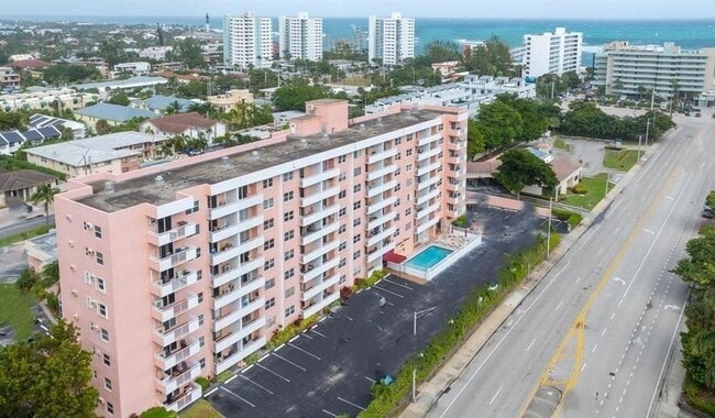 Foto del edificio - 3201 NE 14th Street Causeway