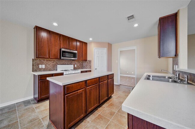 Foto del edificio - 22719 Hearthstone Hill Ln