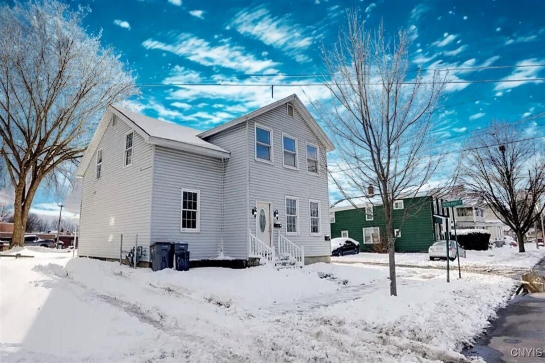 Foto principal - 103 W Embargo St