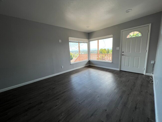 Building Photo - 24434 Leona Dr