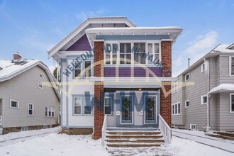 Building Photo - 2017 N 57th St